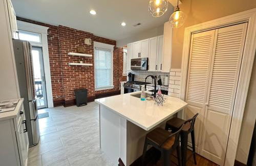 Big Brick 2 Bedroom apartment in Victorian Village - Foto 21