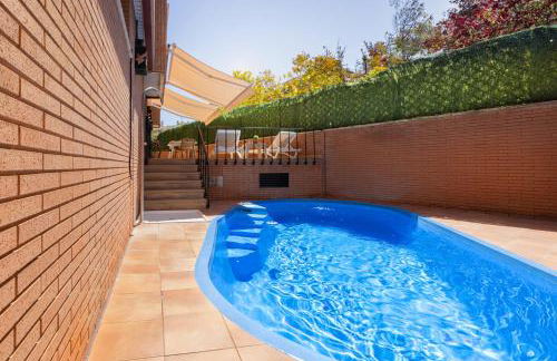 CASA CON PISCINA EN EL CENTRO - Foto 15