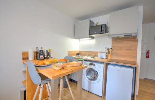 Le Déroc - Netflix Wi-Fi Fibre Terrasse - Foto 11