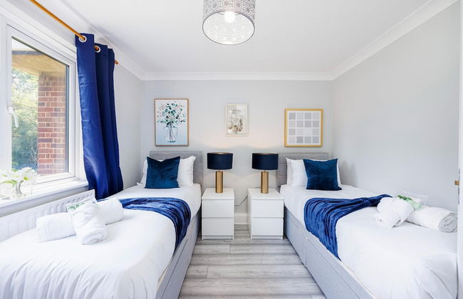 Convenient and Stylish 2-bed Apartment in Croydon - Foto 9