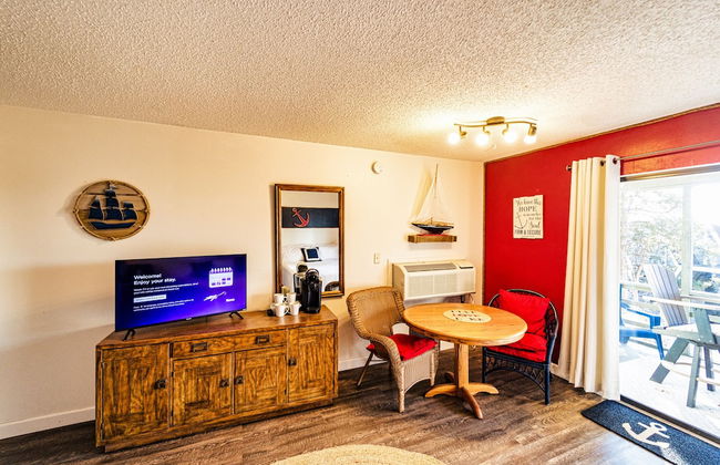 Hang Out 1 Cozy Retreat Next to Margaritaville! - Photo 7