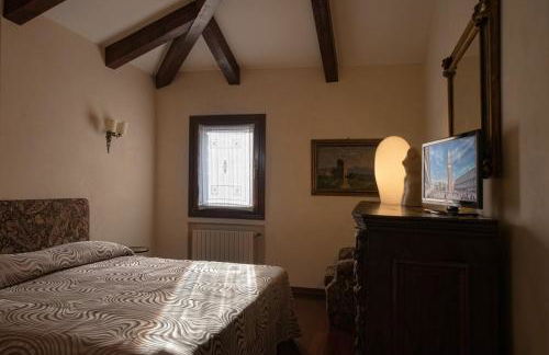 Attic Terrace San Mark square View - Photo 11