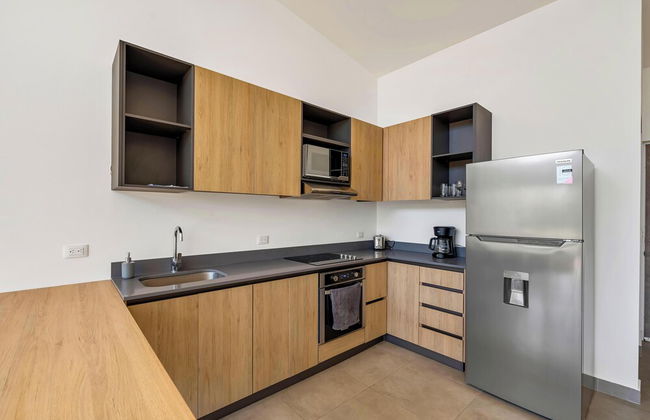 8 min walk to Beach Pool & Golf - Foto 6