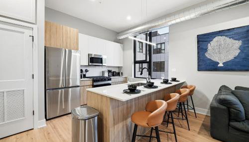 Edgewater Apt with Free Parking Gym Modern Living - Foto 2