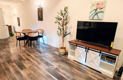 3BR Condo Near Lake & Skiing - Foto 11