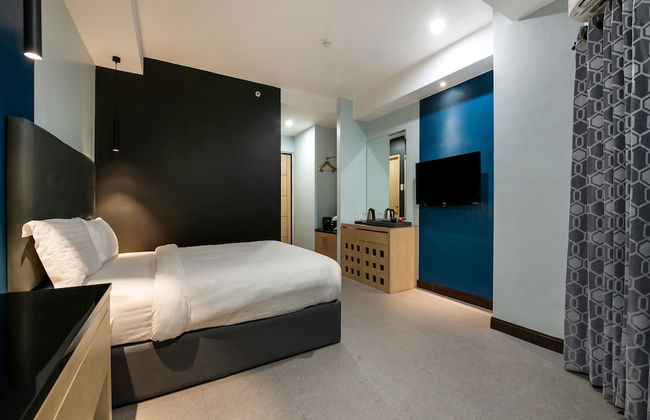 Homes at Bay Area Suites by SMS Hospitality - Photo 27