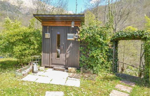 1 Bedroom Beautiful Home In Taipana - Photo 15