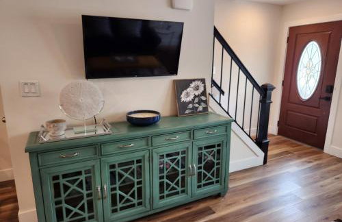 Fairview Terrace-Brand New 3BDRM, Central Location - Foto 15