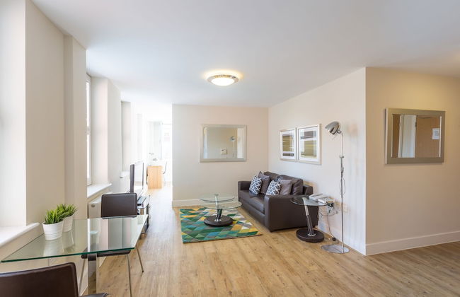 Central House by House of Fisher - Foto 1