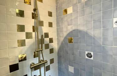 Villa provençale, Golfe Saint Tropez, Climatisée 12 pers, 4 suites, Piscine chauffée, Hammam, Spa, Billard, Pétanque, Wifi professionnel haut débit - Foto 51