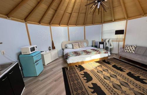 Glamping-Sky Dome Yurt-Tiny House-2 modern composting toilet - Foto 8