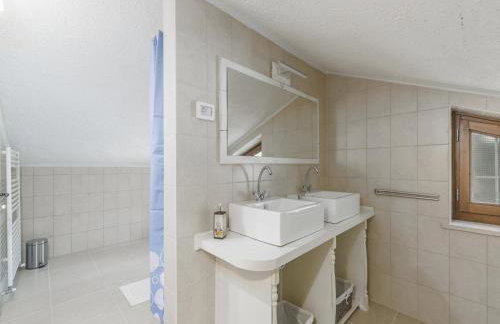 Tranquil Retreat in Central Istria - Photo 25