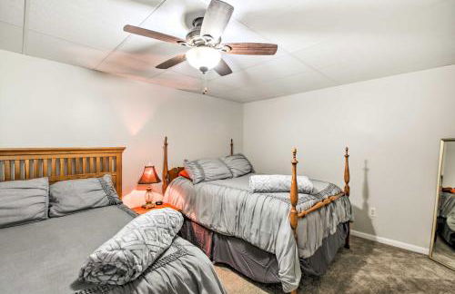 Family Home with Deck, Yard, Dock on Rock River - Foto 28