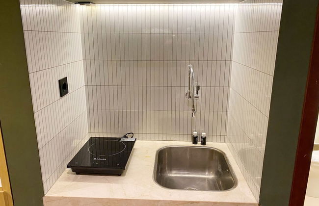 Scenic And Homey Studio Mataram City Apartment - Foto 6