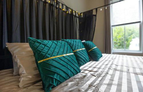 The Fun House - Parking - 2 King Bed, Massage Chair - Foto 61