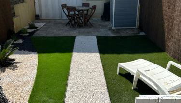 Appartement T2 avec son rez de jardin de 40 m2 5 couchages 250m de la plage et 15km de l'Arena - Foto 3