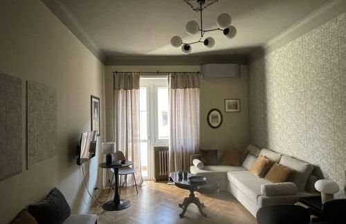 Two bedroom apartment with private parking - Foto 1