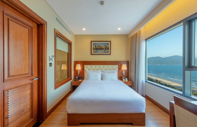 DLG Hotel Danang - Photo 54