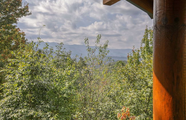 Mountain View - 2 Bedrooms, 2 Baths, Sleeps 6 Cabin by RedAwning - Foto 25