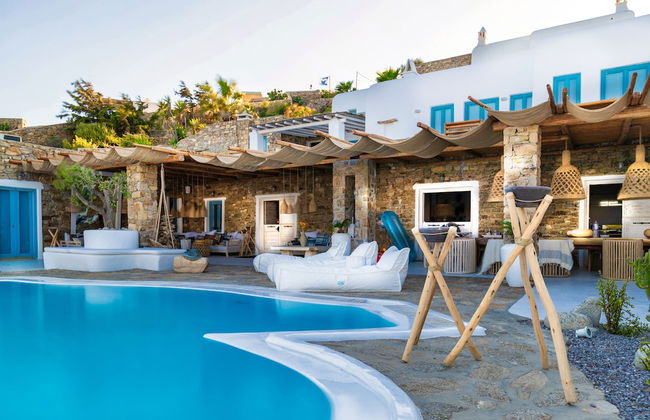 Karkos Beachfront Villa Private pool - Foto 24