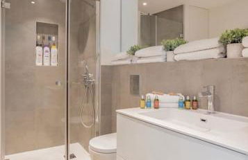 Location Location Location F42 - Photo 9