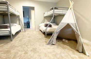 Dwntwn Custer Farmhouse On Main St With Hot Tub - Foto 45