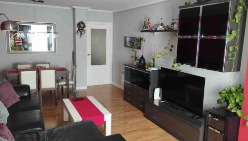 Habitación en apartamento compartido , especial oferts para autoescuela - Foto 1