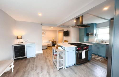 Charming Hyannis 3 Bed 2 Bath - Foto 1