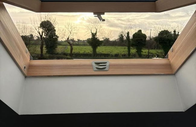 Lisburn - 1 Bedroom - Sleeps 2 - Street Parking - Foto 8