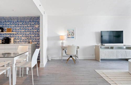 1100 West South Beach Luxe Miami Condos by Joe Semary - Foto 65