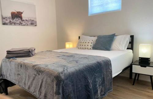 Uniquely remodeled historical district home - Foto 7