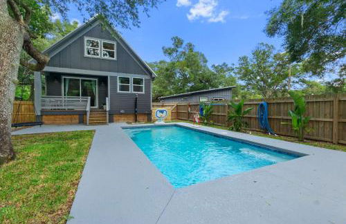 Secret Pool Cabana- Mins to Downtown and Beach - Foto 45