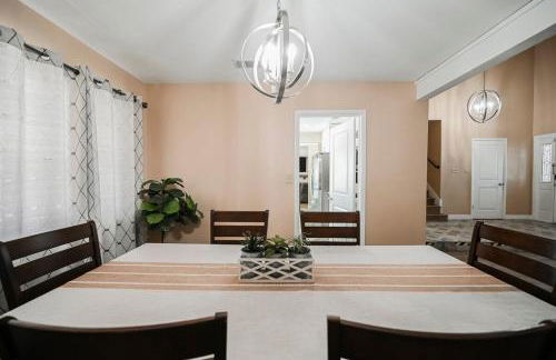 Spacious Henderson Hidden Gem! - Foto 22