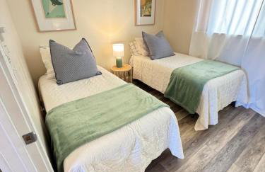 Premium 2-bedroom Condo in adorable Kona - Walk to Beaches Shops & Restaurants - Booking FAST - Foto 9