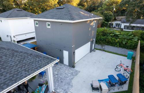 Pet Friendly Modern Zen Studio Retreat W/ Hot Tub! Home by RedAwning - Foto 80