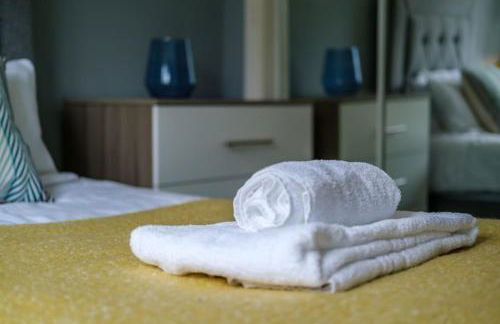 Monicas Apartment Lovely ground floor 2 bedroom serviced apartment - Foto 7