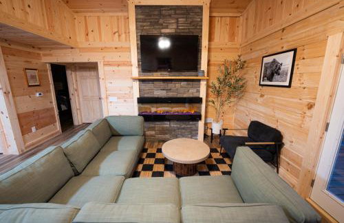 The Wilderness Cabin - Shenandoah Getaway - HotTub, Arcade, RiverAccess - Foto 25