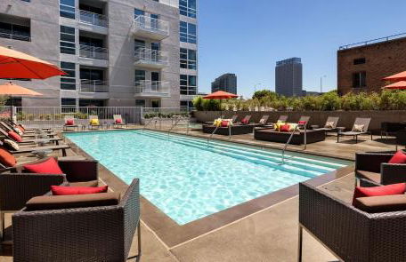 Hollywood Luxury Retreat I Pool Views I Jacuzzi I Fitness Center I Free Parking! - Foto 4