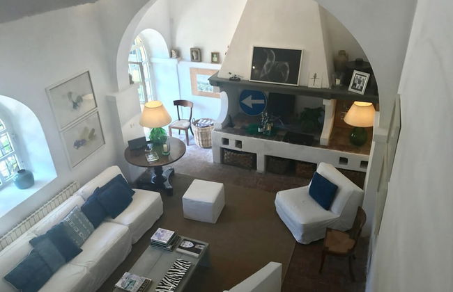 Porto Ercole Tuscany Coast Classic Charm in Fabulous 18th c Farmhouse now Chic Designer Villa w P - Photo 21