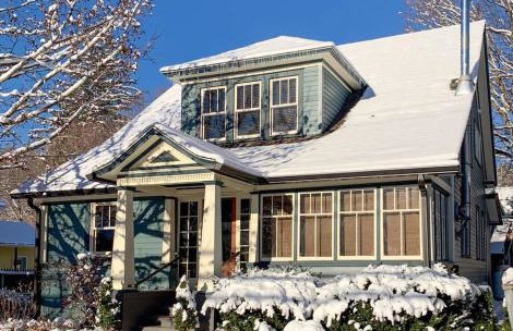 Spacious Arts Crafts Village Home Perfect Summer Base Near Trails Events - Foto 48