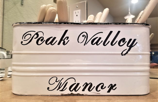 Peak Valley Manor, a Modern Farmhouse - Foto 27