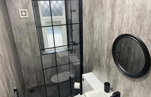 3BR Sleeps 6 Free Parking Near Glasgow City - Foto 11