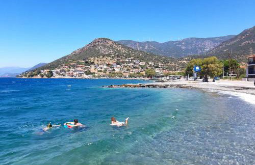 Glyfada's Family Apartment - Photo 43