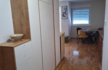 STUDIO APARTMAN MARKo C self-check in,frre parking - Foto 5