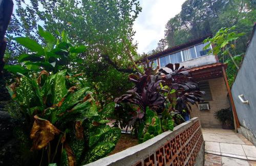 Casa aconchegante em área verde - Foto 12