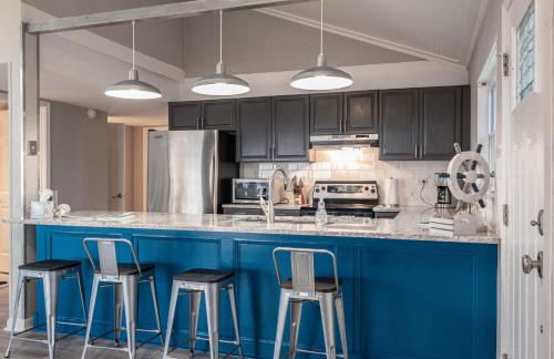 PRIVATE BEACH - Ocean Front on Coffin Point - Foto 6