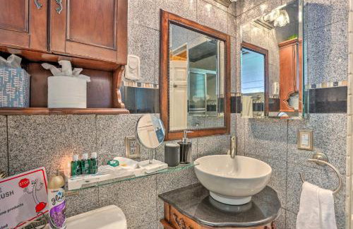 1 Mi to Lake Gregory Boho Crestline Cabin - Foto 11