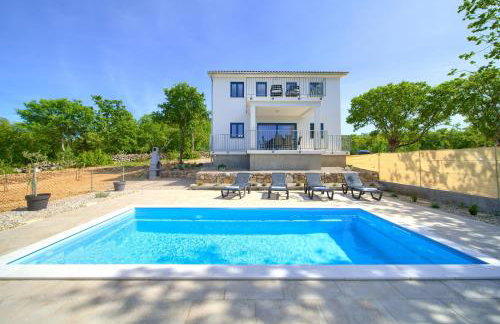 Holiday home Elena with pool - Photo 4