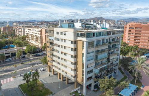 Beachfront Oasis Málaga - Photo 21