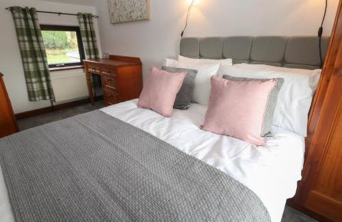 Wayside Cottage at Wayside Farm - Photo 13